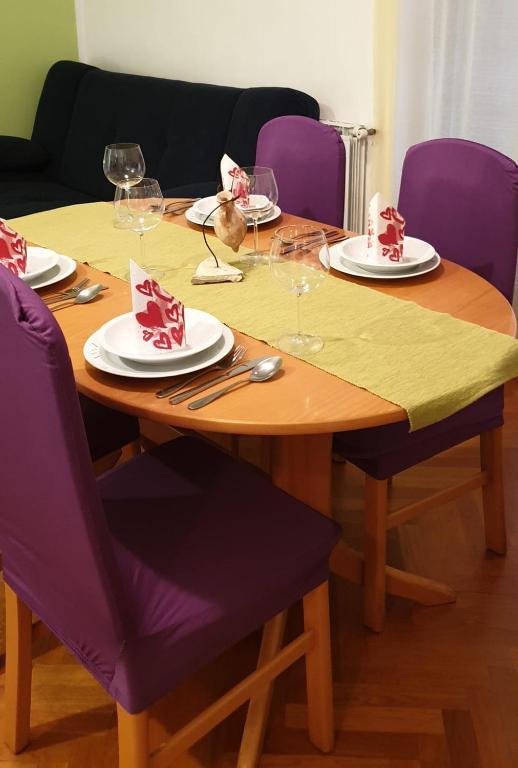 Istranova Apartments 로비니 외부 사진