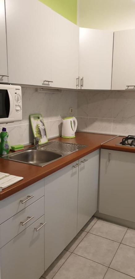Istranova Apartments 로비니 외부 사진